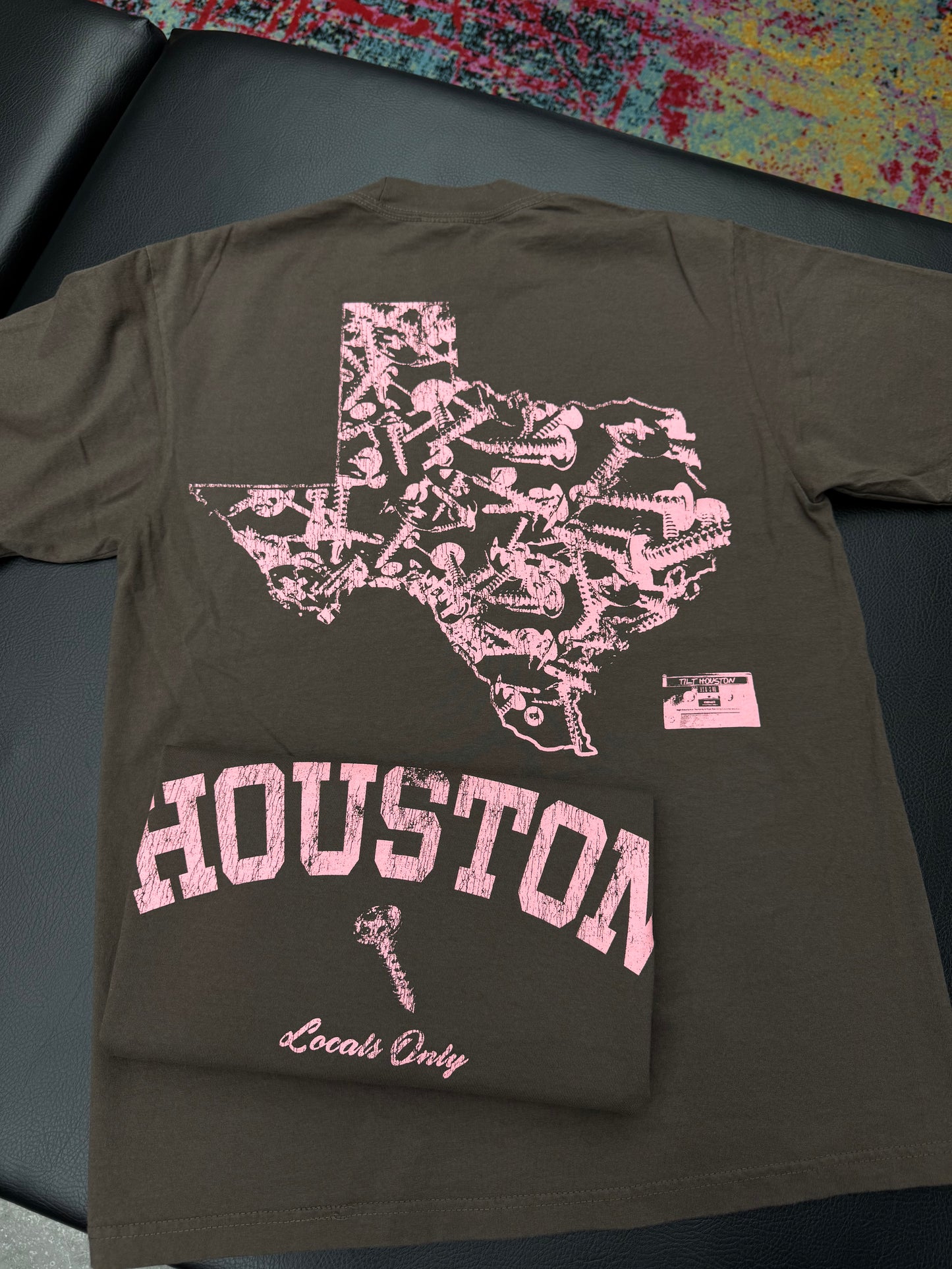 HLO - TX SCREWS TEE (MOCHA/PINK)